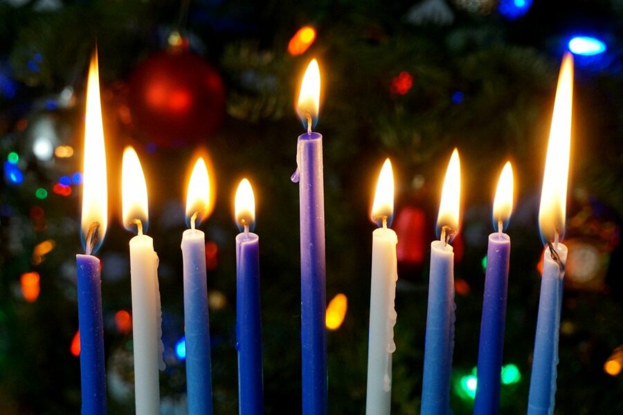 ברכות לחנוכה: נוסחים של ברכה חנוכה לחג שמח. צילום: RJA1988 Pixabay