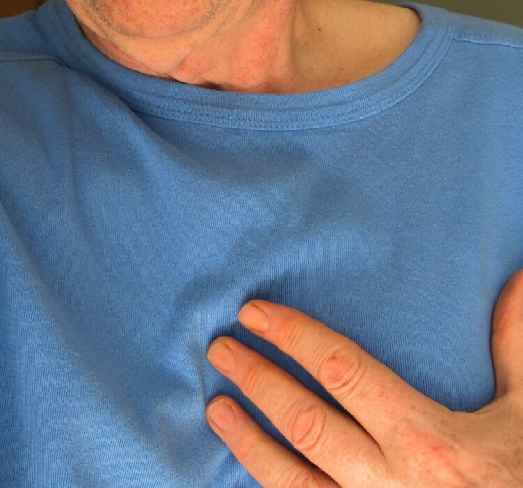 הסימנים שחשוב להכיר להתקף לב אצל נשים וגברים. צילום: Gerd Altmann from Pixabay
